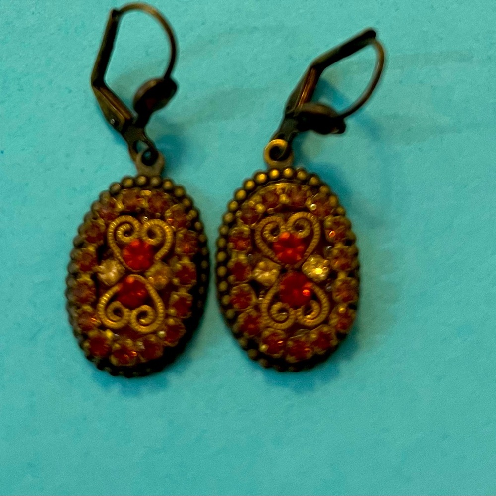 Francesca’s Vintage Inspired Earrings